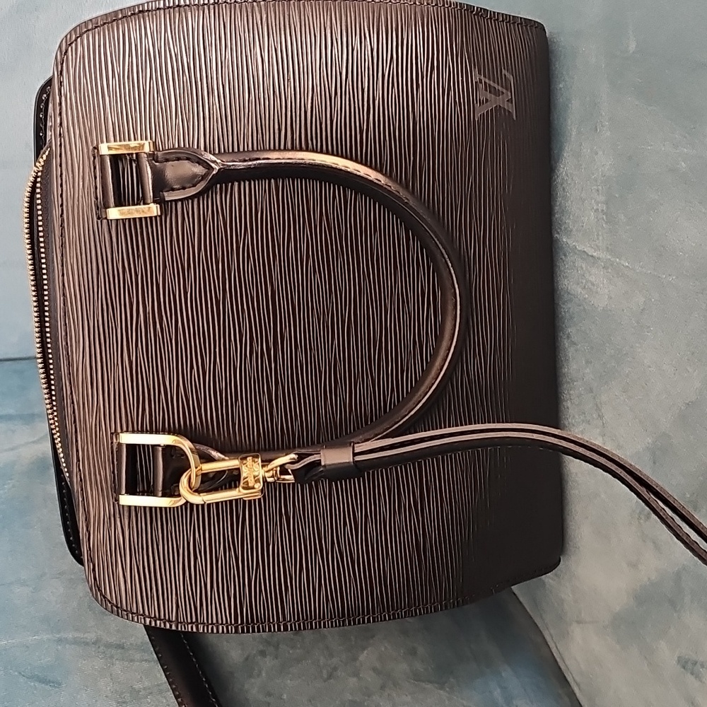 Louis VuittonPont-Neuf Epi Leather Top Handle Bag NWOT